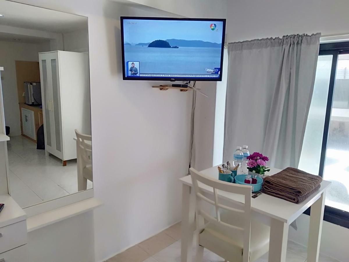 Amy'S Beach Apartments Rayong Extérieur photo